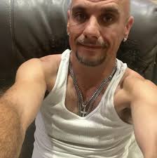 Beware of this profile who is also Tammy lee. She uses it