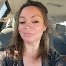 Where can I find server jobs in Lake Havasu City?