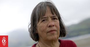 Gillian WHITEHEAD: Turanga-nui (première)