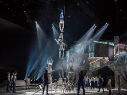 Zhurnal Teatr Cirk Dyu Solej Ustroit Evropejskuyu Premeru Shou Crystal V Moskve