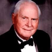 Robert Pendell's Instagram, Twitter & Facebook