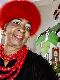 Hey My Hat Diva Sisters! Got to keep the head warm in this cold St. Louis  weather💃🏾