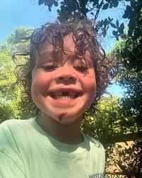 Kristina Keyes's Instagram, Twitter & Facebook