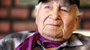 Dave bald eagle yılında doğdu tipi , cherry creek'in batı kıyısında, güney dakota'daki. 04 David Bald Eagle Tells Of His Grandfathers Crazy Horse Youtube