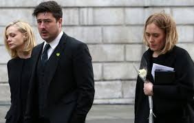 Listen to and download marcus mumford music on beatport. Adele And Marcus Mumford Among Attendees At Grenfell Tower Memorial Service Nme