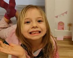 Puerta para el Ratoncito Perez