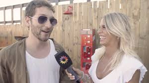 Julieta puente confesó cuál es el problema físico que la atormenta. Dario Orsi Desafio A Julieta Puente En El Bar De Playa De Cervezabrahma Youtube