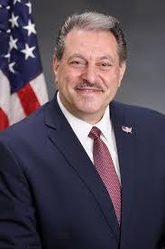 Bryan Seeley's Instagram, Twitter & Facebook