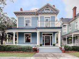 Gorgeous Color 1890 Home In Savannah Ga Victorian Homes House Paint Exterior Victorian Era Homes