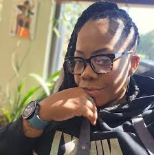 Be careful with styling and retwisting 👇🏾 The thing that does this is far  too much tension all the time