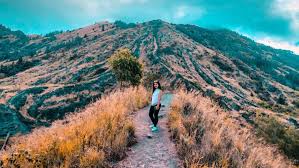 Start Point Pendakian Gunung Batur - Bali Sunrise Trekking Tour and Guide