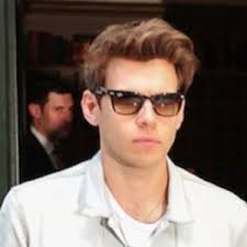 James Righton : biographie, news, photos et videos