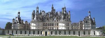 Comme suite aux annonces gouvernementales, le château de chambord est fermé jusqu'à nouvel ordre. Chambord Chateau Loire Valley