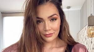 Maybe you would like to learn more about one of these? Con Desnudo Lina Tejeiro Mostro Su Cicatriz Por Biopolimeros Kienyke