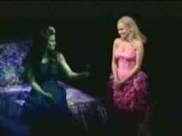 Kristin chenoweth is an american stage, screen and television actress, though, depending on who you ask, cheno fans may disagree on what her most famous roles are. Wicked Popular Press Footage Youtube