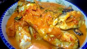 Tumbuk halus kunyit, jahe, bawang merah, bawang. Resep Dan Cara Membuat Asam Pedas Patin Youtube