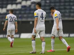 Eintracht frankfurt verliert 3:4 beim absteiger „auf schalke und hat kaum noch chancen auf die champions league. Liveticker Eintracht Frankfurt Fc Schalke 04 2 1 32 Spieltag Bundesliga 2019 20 Kicker