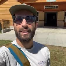 This Sunday, we have Ryan Daffron teaching from Acts 3 about how Jesus'  name can make a difference! We are excited to hear these powerful truths  and hope you will encourage your