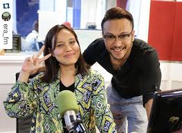 Selain aku bukan bimbo beliau turut membintangi drama suami tanpa cinta jasmine cinta 11 syarat lara aishah pengantinku jatuh dari langit 1. Aku Bukan Bimbo Adaptasi Novel