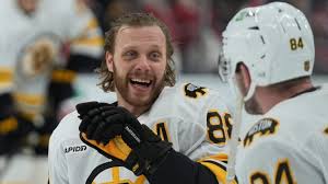 David Pastrnak continues to create magic for Bruins teammates