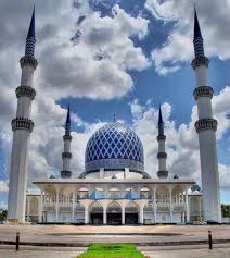Posted on april 13, 2016 by masjid sultan hisamuddin alam shah. Shah Alam Masjid In Malaysia Islam Seni