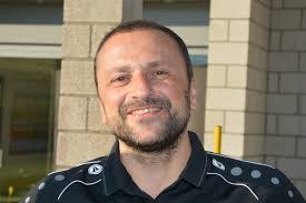 Robin Zweifel's Instagram, Twitter & Facebook