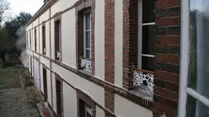 Cette technique laisse respirer la maçonnerie et les supports techniques respectant ainsi le système constructif. Batirpro Prestations Ravalement Facade Isolation Thermique Exterieur