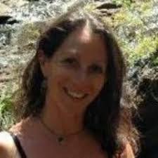 Monique Phipps's Instagram, Twitter & Facebook