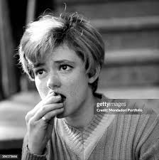 75 Rita Eating Photos & High Res Pictures