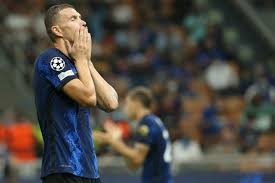£40.50m * may 6, 1994 in linz, austria Fyhratqvukd7bm