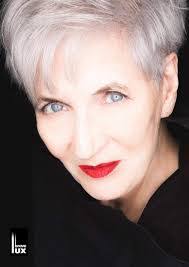 Jill Lowe's Instagram, Twitter & Facebook