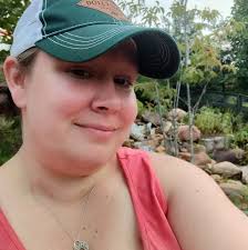 hi I have anxiety and am much too scared to physically go there and ask 🤓  does anyone know if they can make a chocolate banana smoothie at 7brew? and  how to