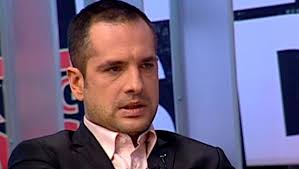 Height 1.89 m in the transfer market, the current estimated value of the player adrian madalin ionescu is 97 000 €. Probleme Mari Pentru MÄƒdÄƒlin Ionescu Ce A PÄƒÈ›it IndrÄƒgitul Prezentator Tv Intrege Orice ImaginaÈ›ie