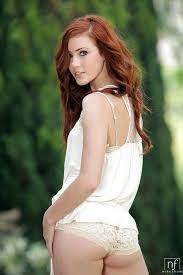 She was so shapely it was hard to believe she was even real. Pin On Redheads