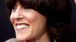 TIL when writer-director Nora Ephron was dying from cancer in 2012, she  planned her own funeral, reserving $100K for the occasion. It was held at Alice  Tully Hall in NYC, and Nora