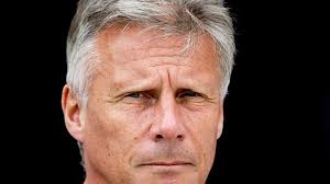 Ward plays down play-off talk