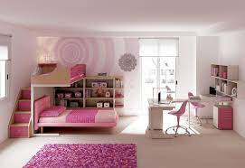 L'enfant doit pouvoir reconnaître ces trois prévoyez plusieurs luminaires : Tous Les Conseils Pour Amenager Une Petite Chambre Enfant