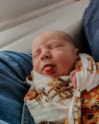 Our newest addition has arrived! 🤎 Maverick Sage Morrison 2/17/2024  6lbs13oz 19.5in