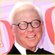 William Christopher Dead Mash Actor Dies At 84 Rip William Christopher Just Jared