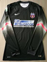 26 trofee campioana romaniei 23 trofee cupa romanei 6 trofee. Fcsb Torwart Fussball Trikots 2014 2015 Sponsored By Citi Insurance
