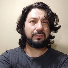 Tú podrías simular ser más inteligente