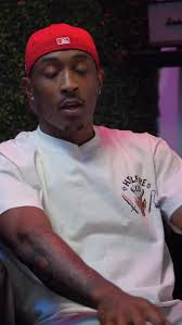 ?media_id=25403194972671029&get_thumbnail=1