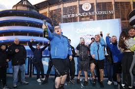 Tickets were steep in terms of price to say the least, and manchester city's owner's gesture towards fans almost certainly played a part in ensuring that every single ticket was sold despite the. Football Manchester City Fans Gather To Celebrate Premier League Title Glory Football News Top Stories The Straits Times