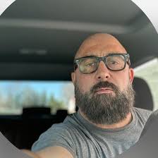 Nobody calls my top Threads crush "average!" Boooooooo.