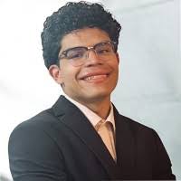 Miguel Wills's Instagram, Twitter & Facebook