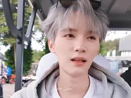 Zhang Miao Yi and Zhou Yi Ran