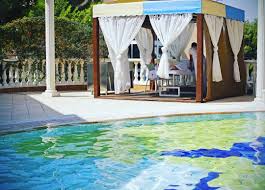 Philippine Massage By The Pool Weekend Is For Nice Relaxing Philippine Massage By The Pool In Frapa You Can Enjoy In Philippine Pool Outdoor Decor Outdoor