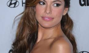 Lijepa Eva kao da je iz raja izašla!