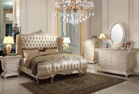 The whole point of colouring the furniture white is that they provide an extra longer tenure and protection eclectic bedroom set furniture is capable to give even a small room an antique touch. Antique White Bedroom Furniture Set Thebestwoodfurniture