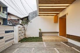Desain rumah ini tampak sederhana dan minimalis. 7 Desain Taman Minimalis Di Lahan Sempit